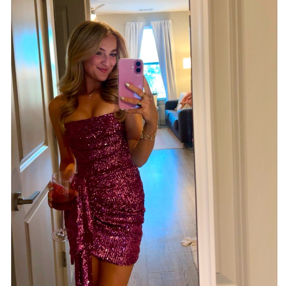 Nookie Sloane Mini Dress - Picture 4 of 10